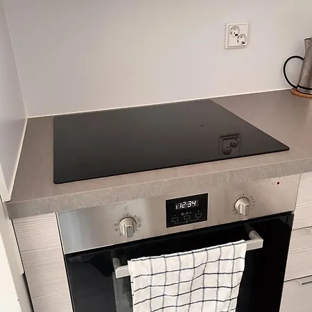 Lovely Next To The Metro Station And Shopping Malls - 16mins To Center, Convenient, Peaceful * Helsinki