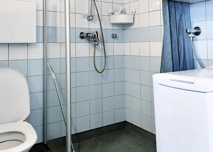 Lovely Next To The Metro Station And Shopping Malls - 16mins To Center, Convenient, Peaceful * הלסינקי